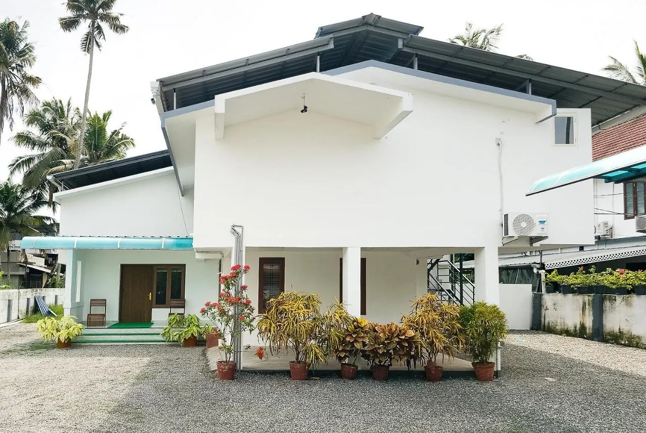 Altrove Ac Studio Apartment location