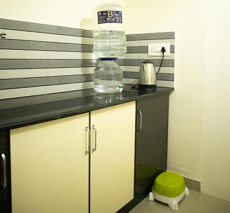 Altrove Ac Studio Apartment Kochi